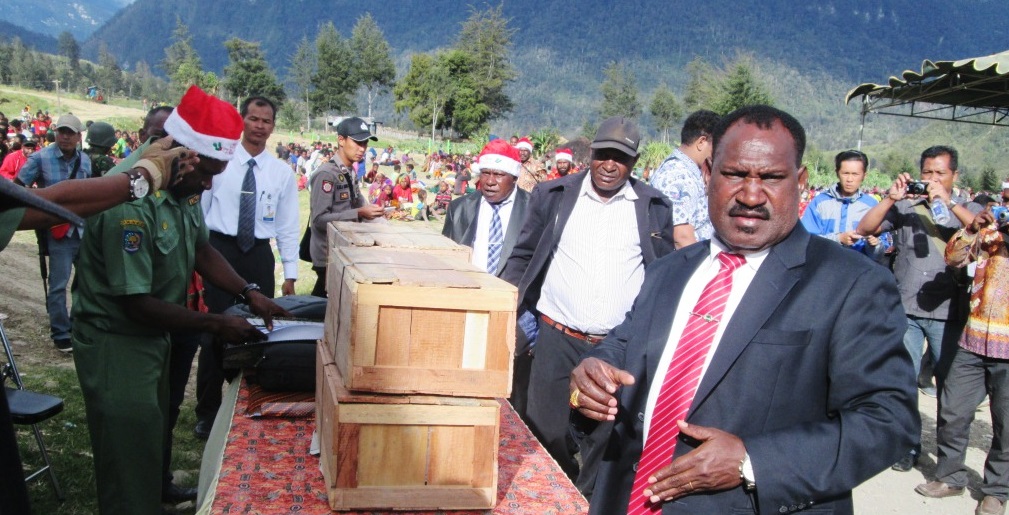 SEMARAK PERAYAAN NATAL BERSAMA KABUPATEN PUNCAK