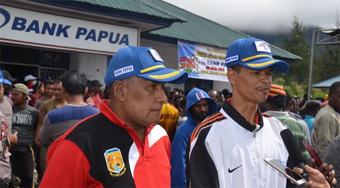 HUT Ke-50 Tahun, Bank Papua Cabang Ilaga Gelar Sejumlah Kegiatan