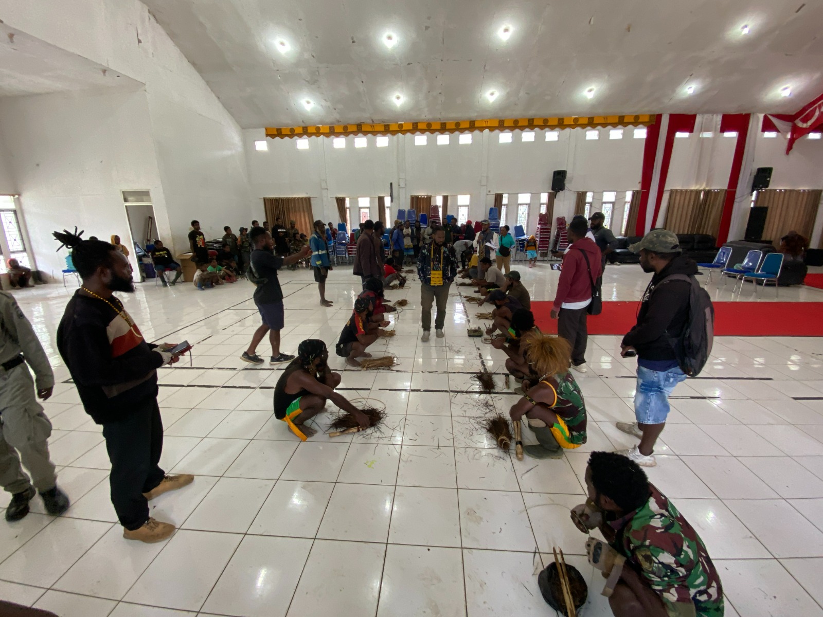 Lomba membuat Api Tradisional digelar di Kabupaten Puncak, jelang HUT RI ke-79