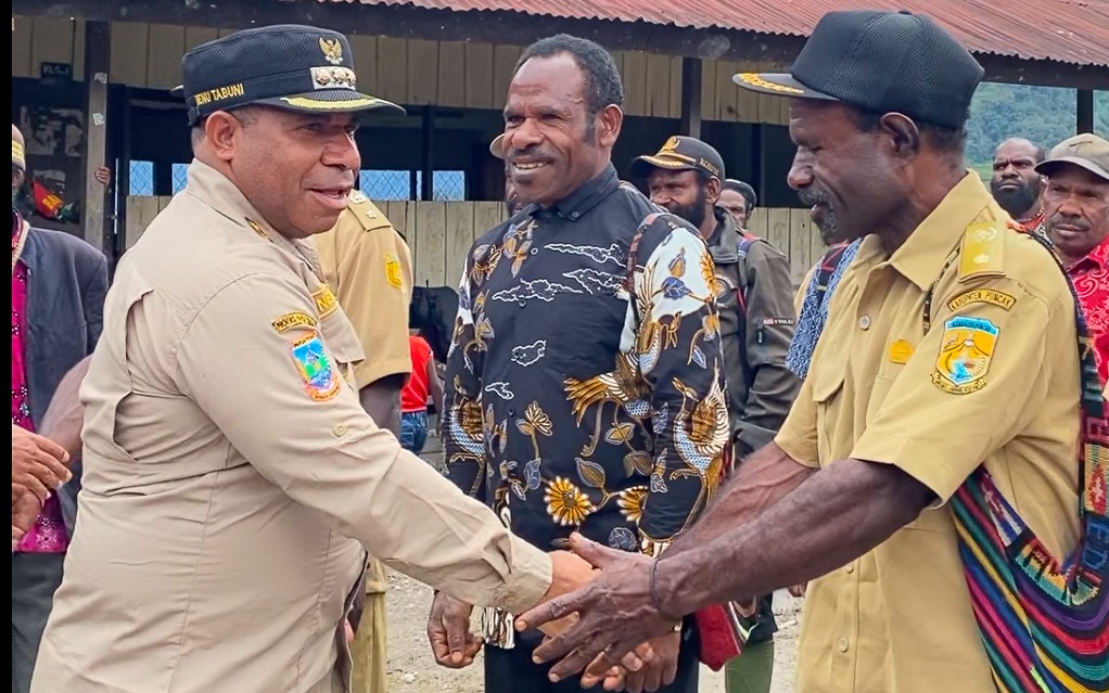 Kunker ke Distrik Sinak, PJ Bupati Puncak terima banyak Aspirasi dari masyarakat