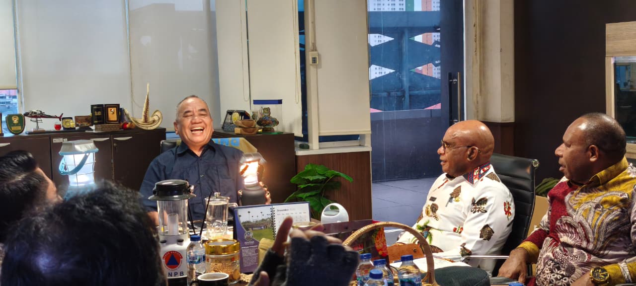 Pemkab Puncak Bertemu BNPB Pusat Usulkan Pembangunan 250 Unit Rumah Bagi Masyarakat