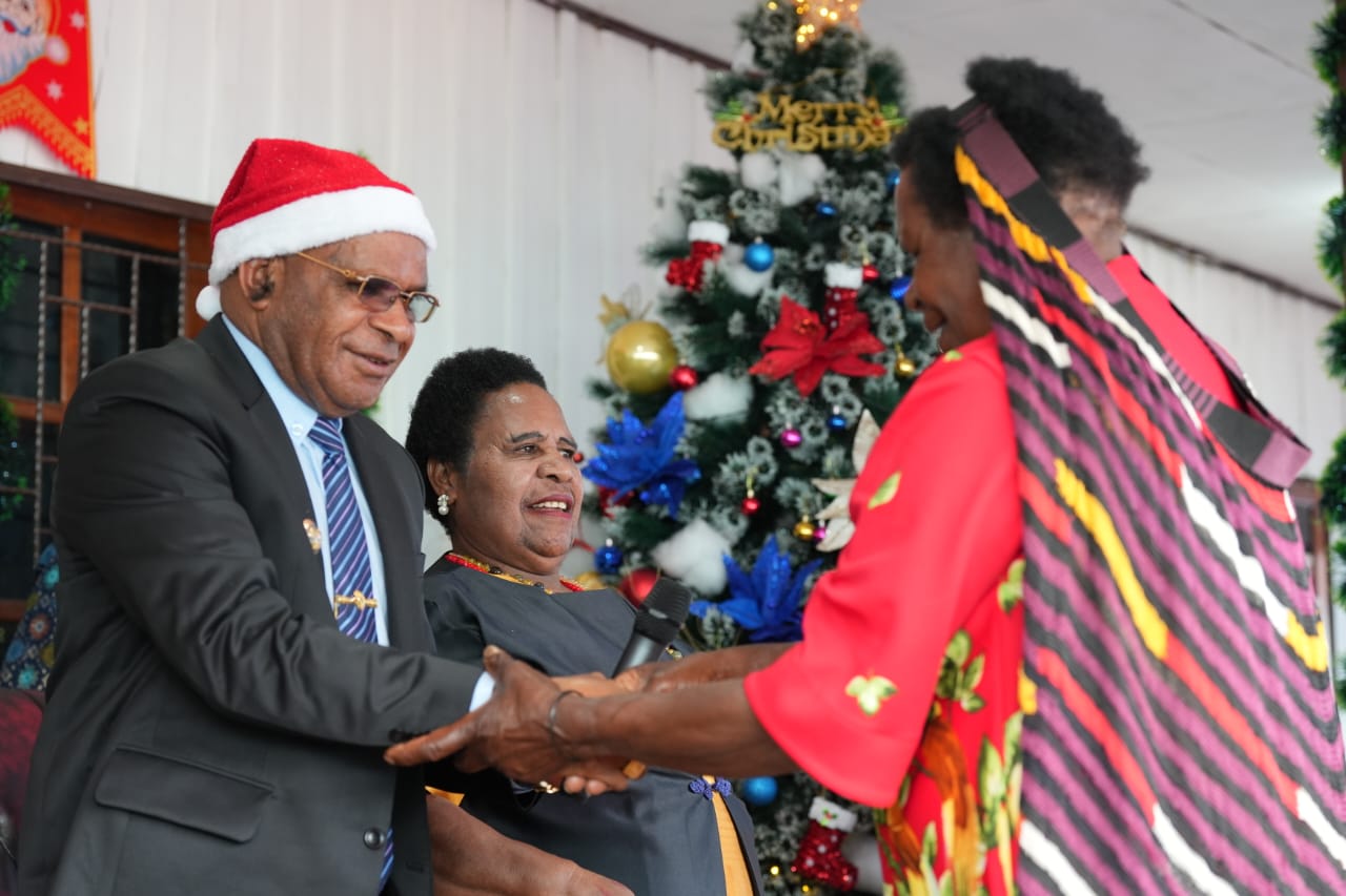 Bupati Elvis Tabuni Rayakan Sukacita Natal Bersama Masyarakat di Gome