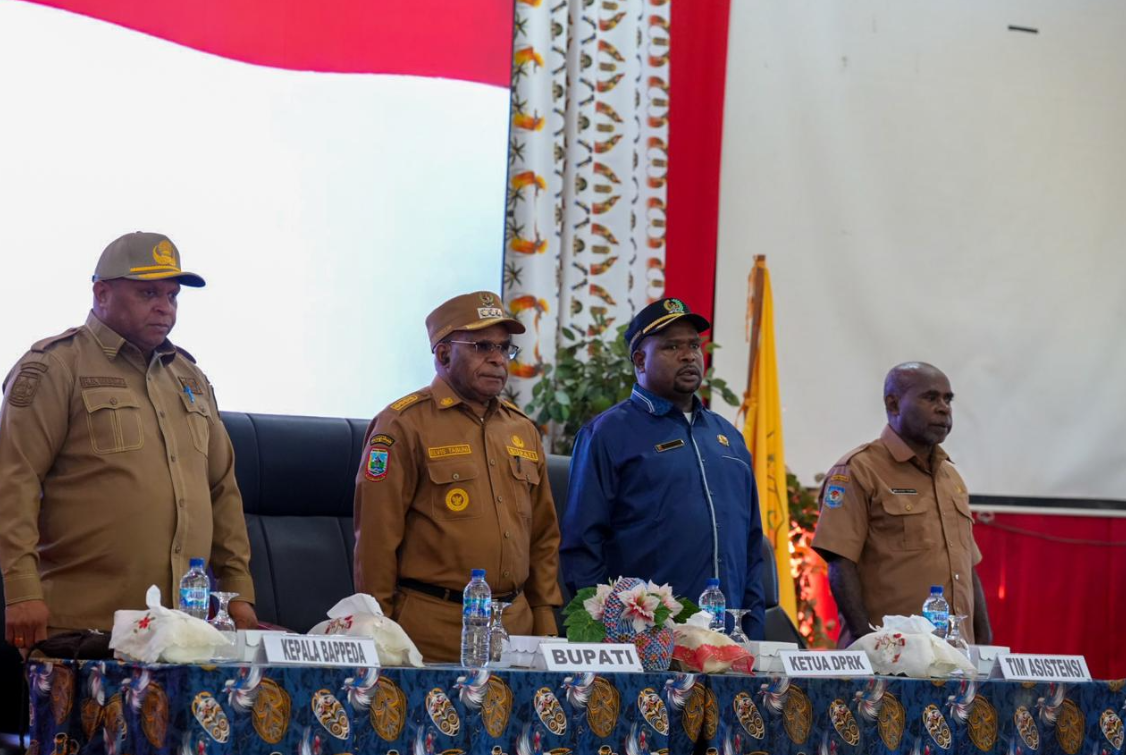 Buka Musrenbang 2027, Bupati Elvis Tabuni Tekankan Skala Prioritas dan Dampak Luas bagi Masyarakat