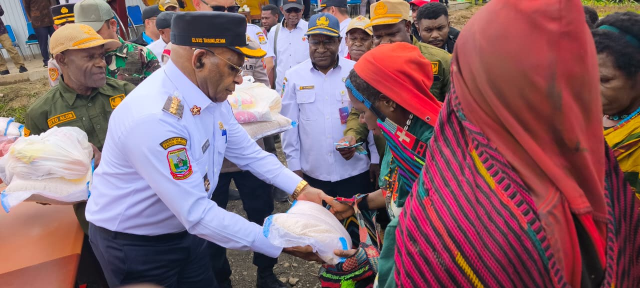 Pemkab Puncak Gelar Gerakan Pangan Murah, Bantu Masyarakat Dapatkan Sembako Terjangkau