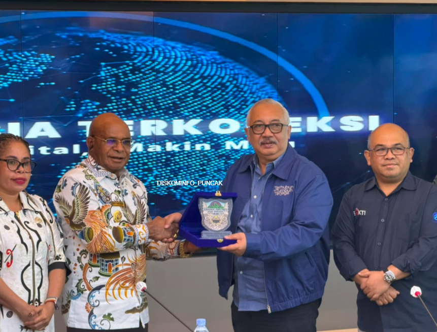 Temui Stafsus Menkomdigi, Bupati Puncak Perjuangkan Percepatan Telekomunikasi